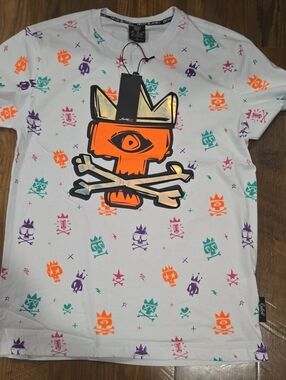 Graphic Tee with Neon Skull & Crossbones Size Large